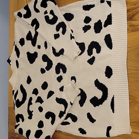 NWT Janice Apparel large heavyweight super soft leopard print cardigan - Picture 8 of 9